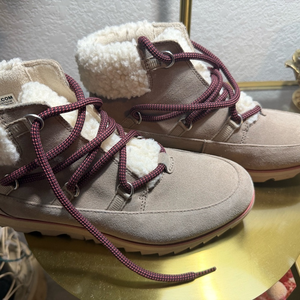 Sorel Harlow lace “Omega Taupe” Suede Winter Boots with Burgundy Laces